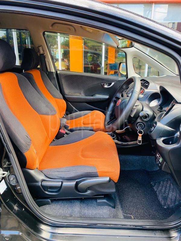 Honda Fit 2012 - பயன்படுத்தப்பட்டது கார் sale in Sri Lanka - patpat.lk