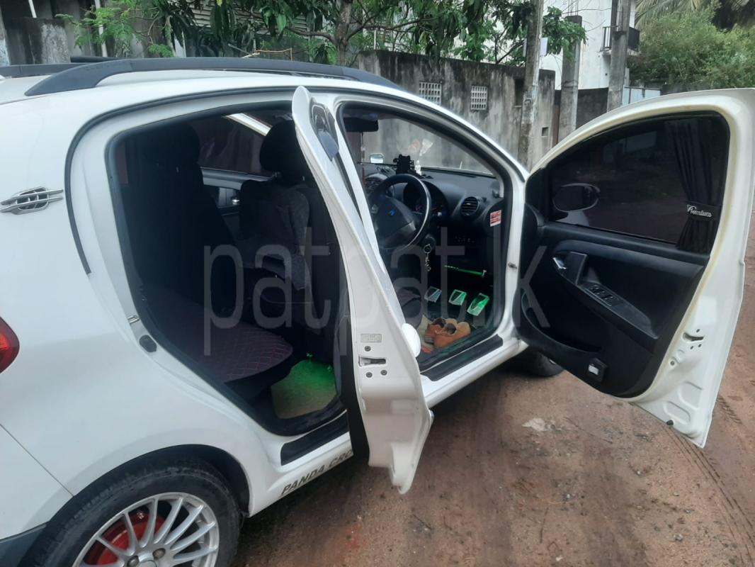 Advertisement image 3