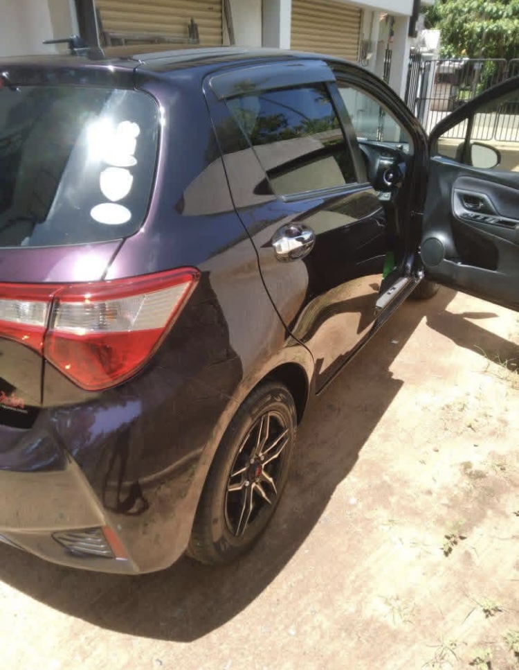 Toyota Vitz 2018 - பயன்படுத்தப்பட்டது கார் sale in Sri Lanka - patpat.lk