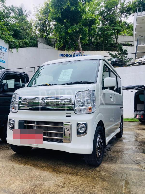 Advertisement image 6