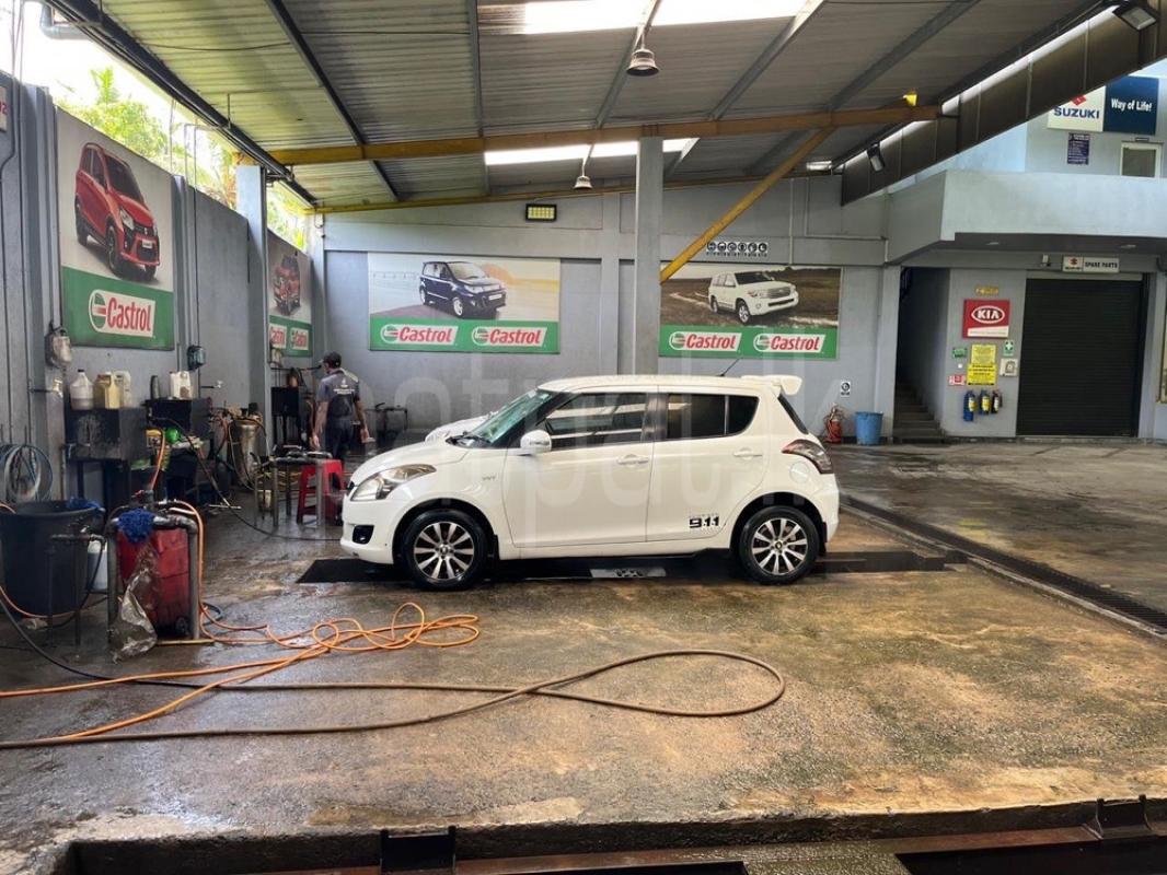 Advertisement image 2