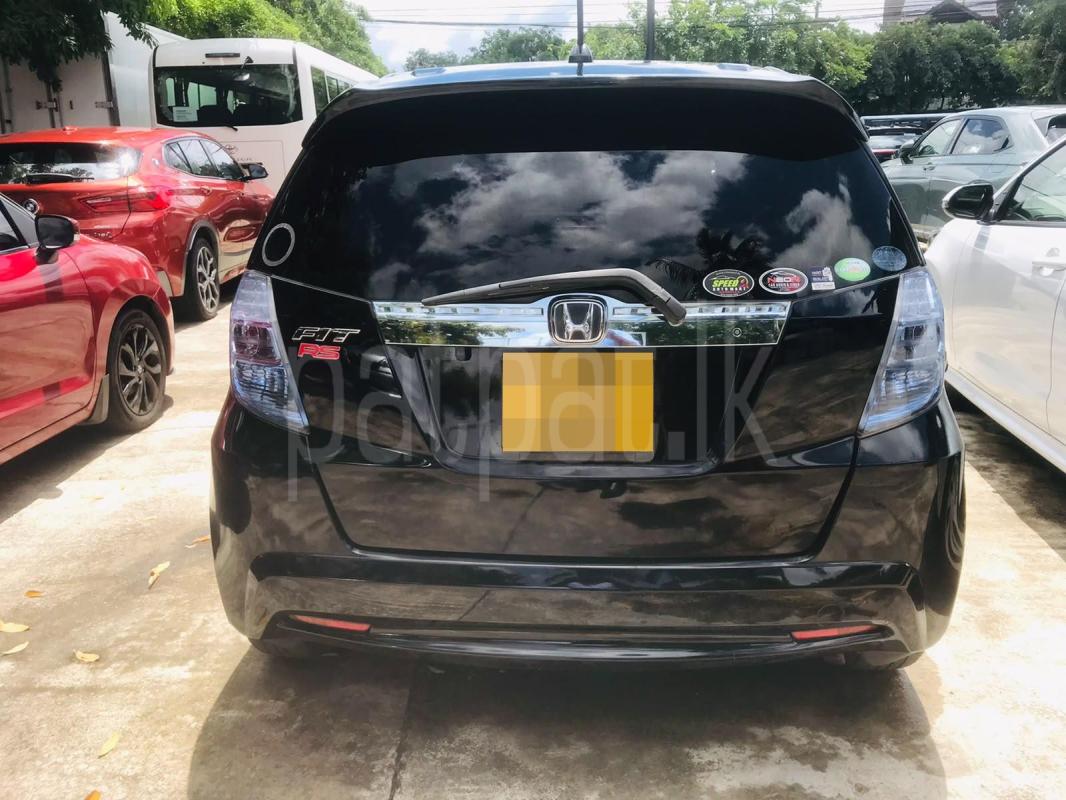 Honda Fit 2014 - பயன்படுத்தப்பட்டது கார் sale in Sri Lanka - patpat.lk