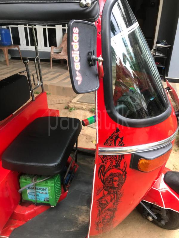 Bajaj 4 stroke 2009 - பயன்படுத்தப்பட்டது முச்சக்கர வண்டி sale in Sri Lanka - patpat.lk