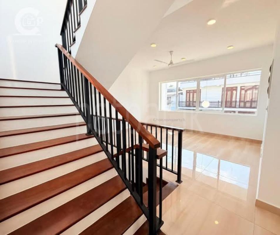 House for Sale in Pita Kotte