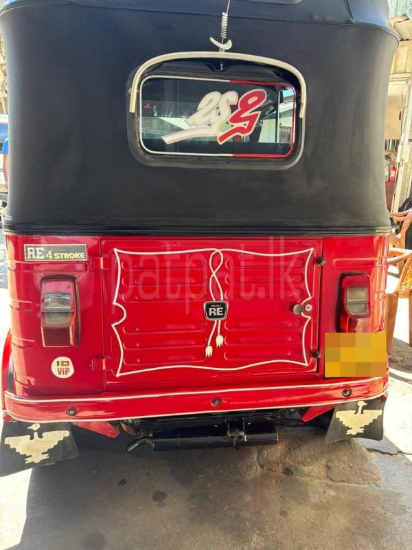 Bajaj Three Wheel 2015 - பயன்படுத்தப்பட்டது முச்சக்கர வண்டி sale in Sri Lanka - patpat.lk