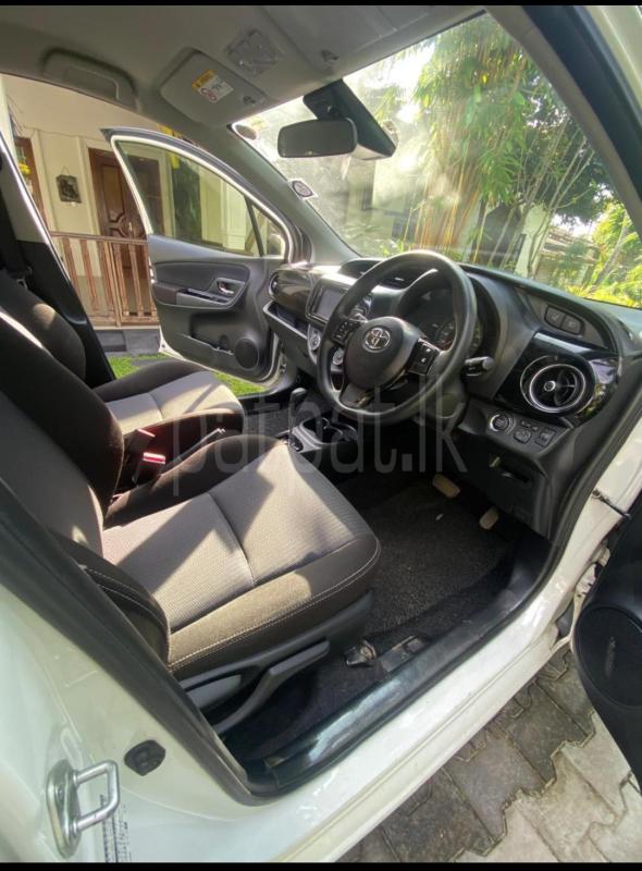 Toyota Vitz 2018 - பயன்படுத்தப்பட்டது கார் sale in Sri Lanka - patpat.lk