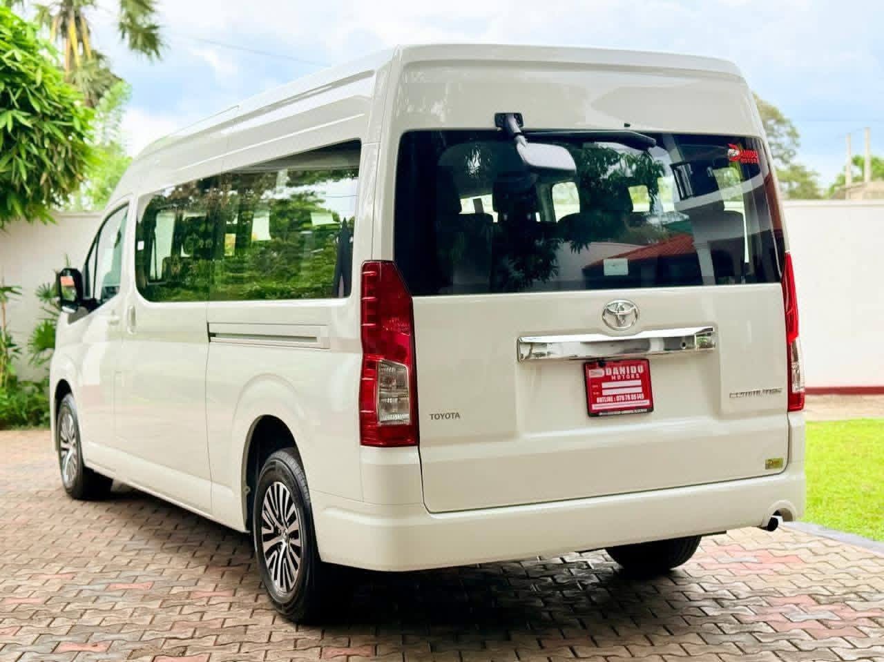 Toyota Commuter 2005 - Used Van sale in Sri Lanka - patpat.lk