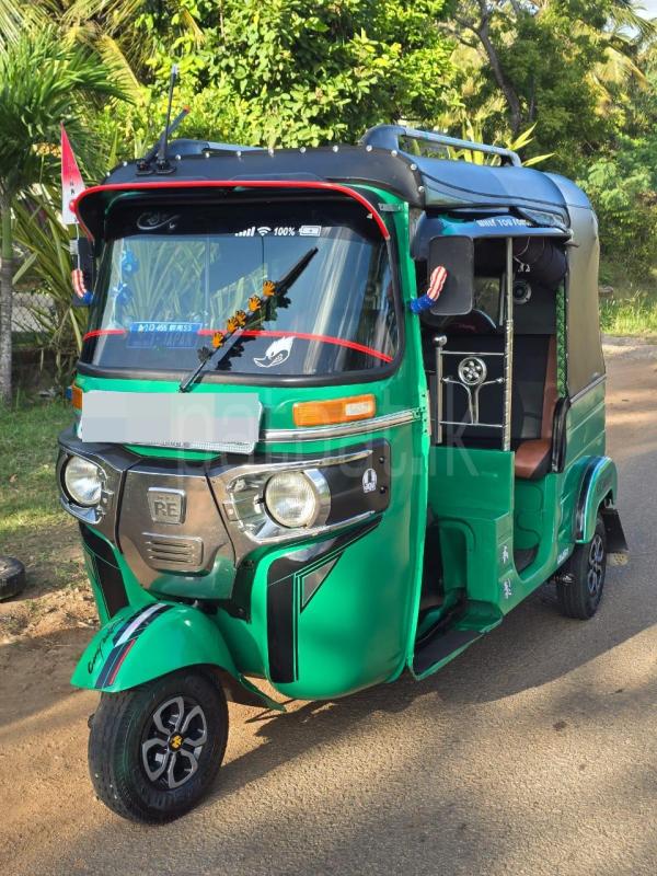 Bajaj Three Wheel 2018 - Used Three wheeler sale in Sri Lanka - patpat.lk