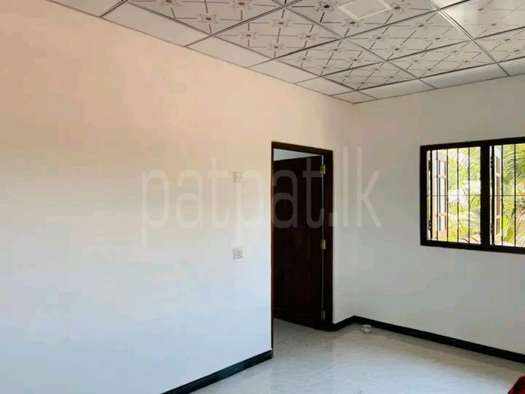 House for Sale in Kotugoda