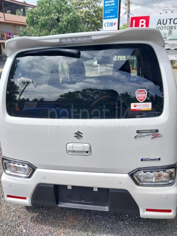 Advertisement image 1