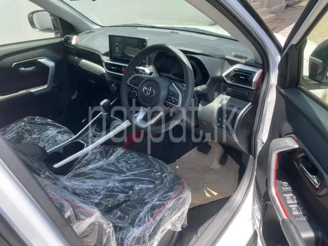 Advertisement image 3