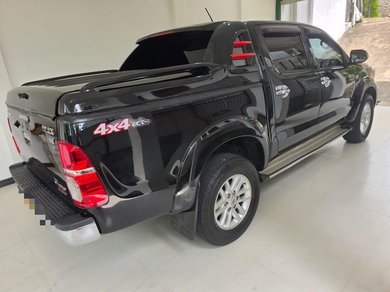Toyota Hilux 2015 - Used Pick-up  sale in Sri Lanka - patpat.lk