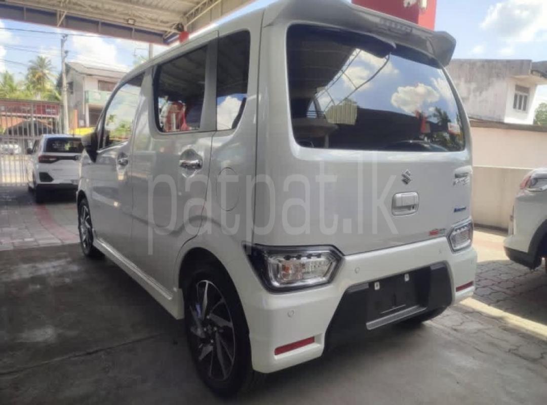 Suzuki Wagon R 2024 - අලුත් කාර් sale in Sri Lanka - patpat.lk