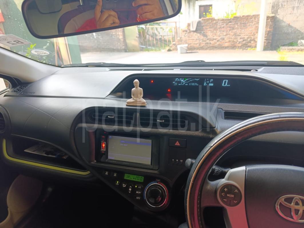 Toyota Aqua 2014 - பயன்படுத்தப்பட்டது கார் sale in Sri Lanka - patpat.lk