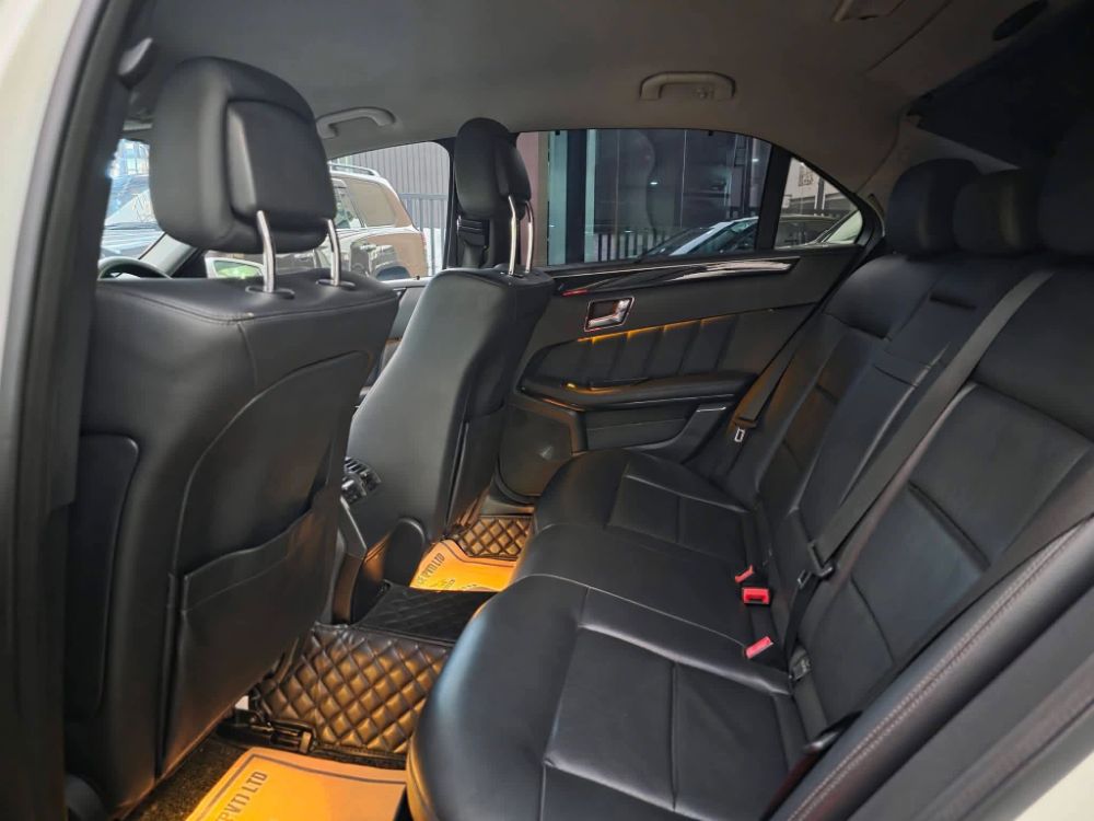 Mercedes Benz E200 2011 - Used Car sale in Sri Lanka - patpat.lk