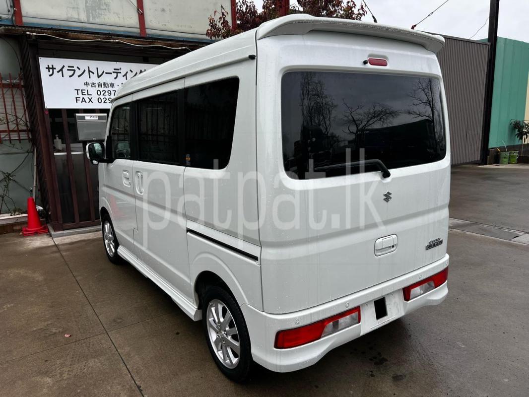 Advertisement image 2