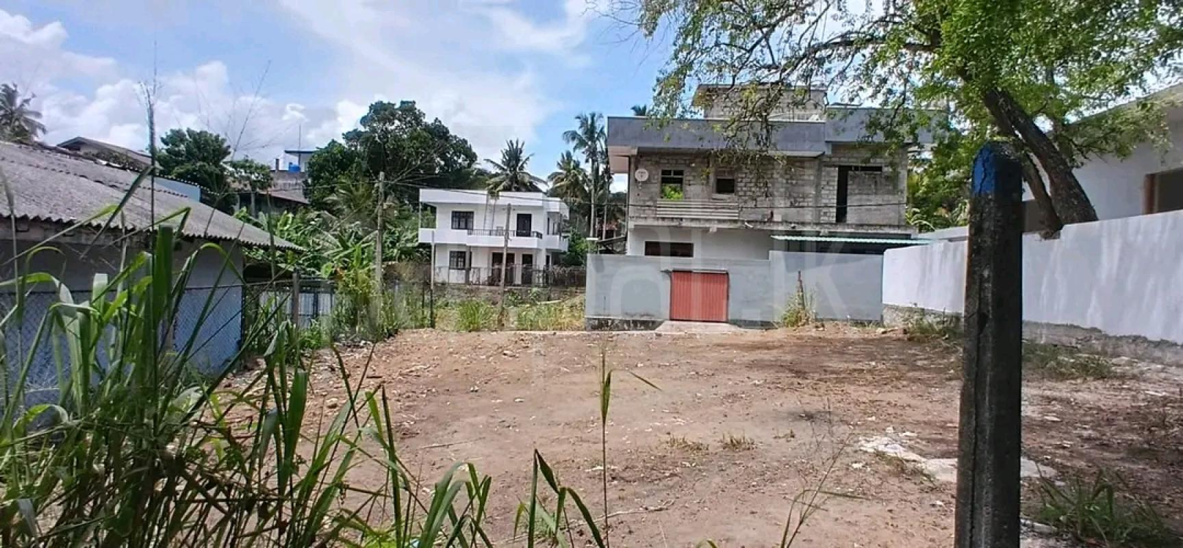 Residential Land for Sale in Veyangoda