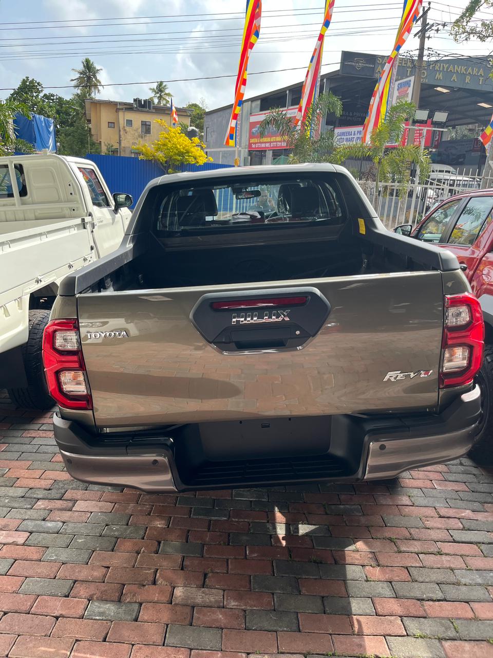 Advertisement image 4