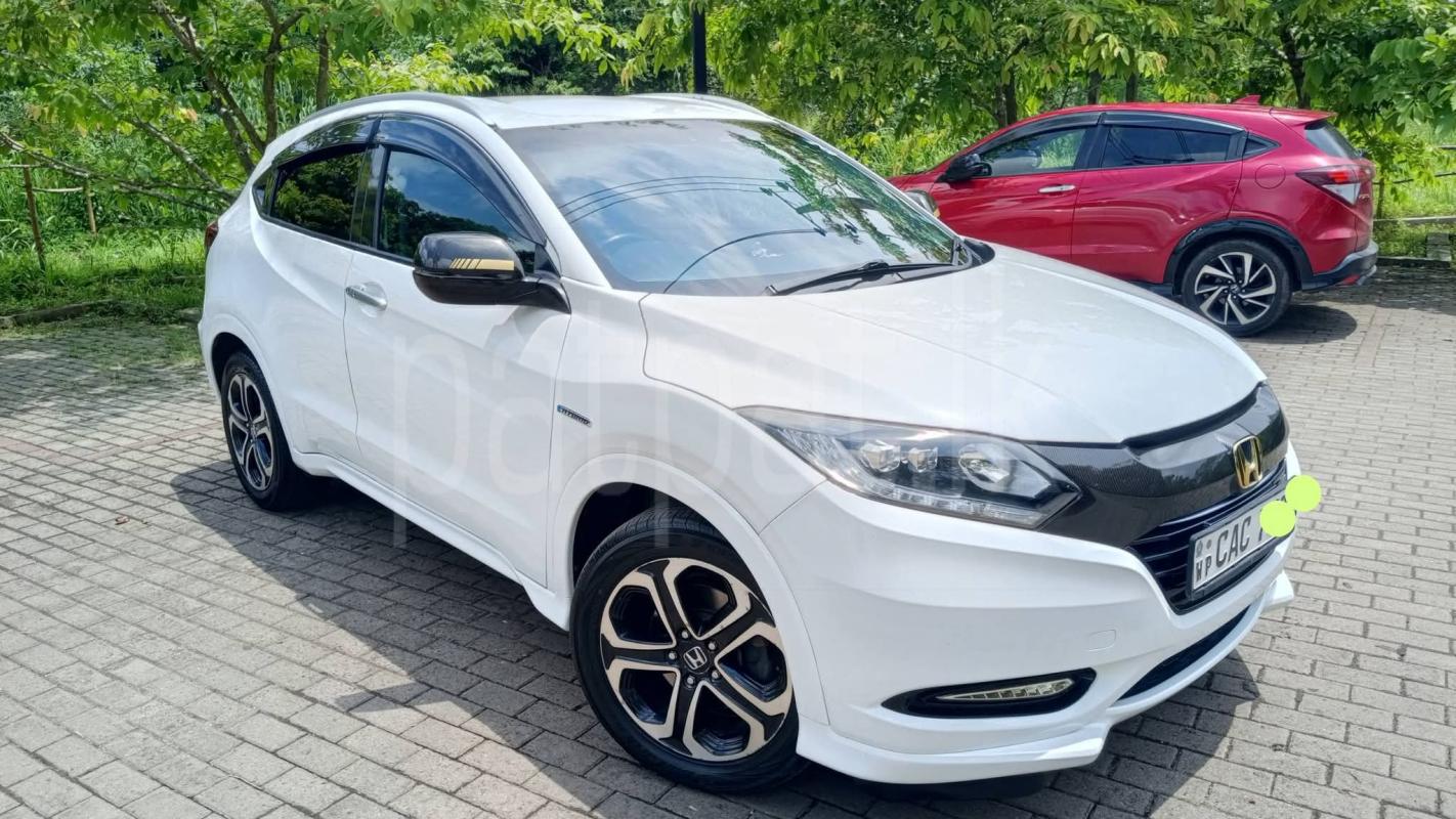 Honda Vezel 2014 - பயன்படுத்தப்பட்டது SUV sale in Sri Lanka - patpat.lk