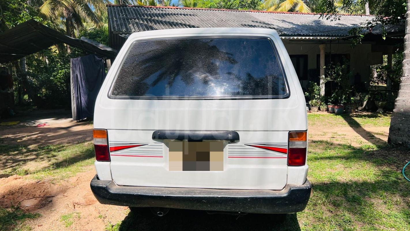 Toyota TownAce 1989 - Used Van sale in Sri Lanka - patpat.lk