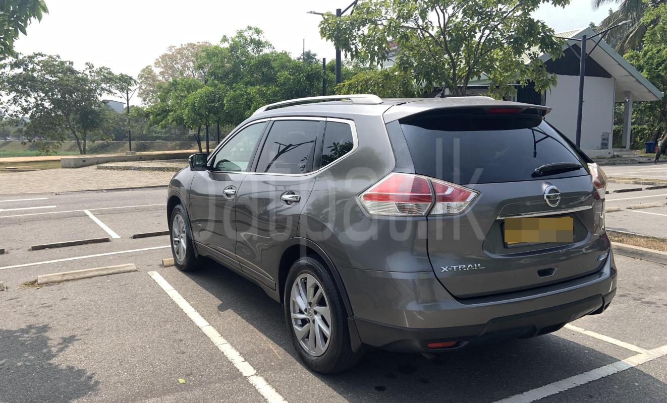 Advertisement image 5