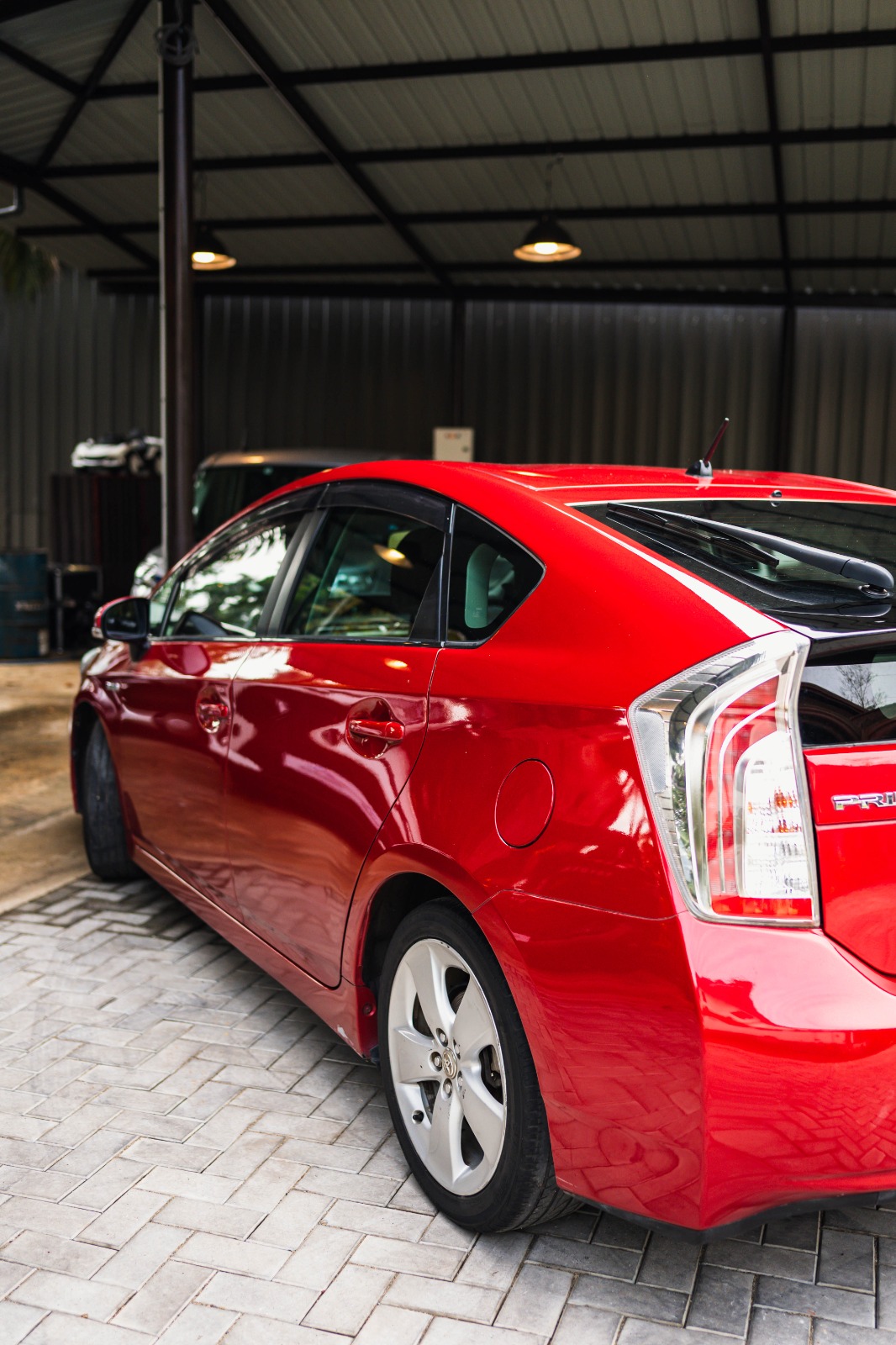 Toyota Prius 2014 - Used Car sale in Sri Lanka - patpat.lk