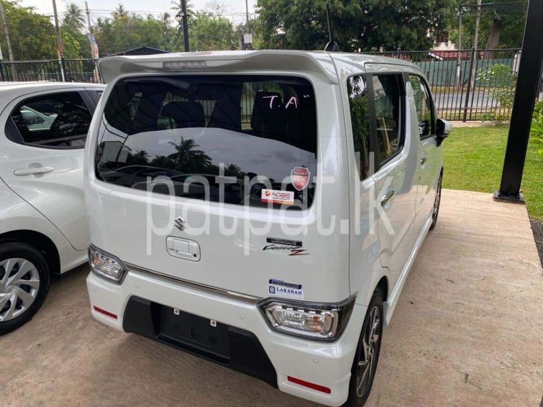 Advertisement image 6