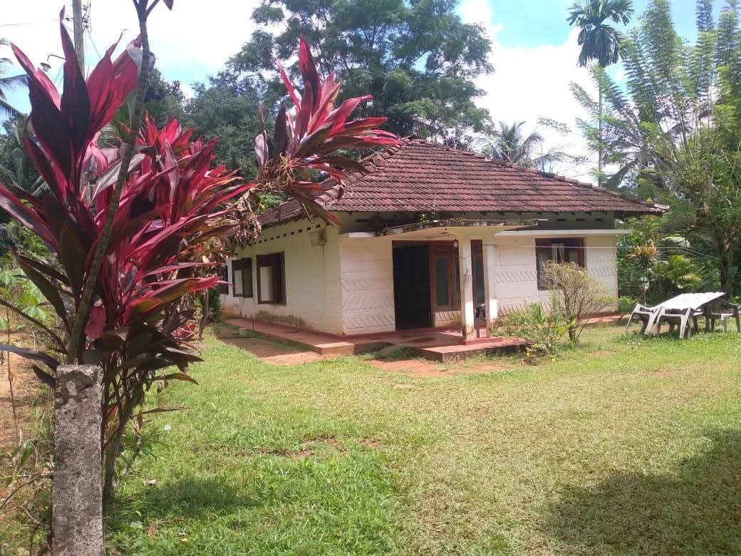 House for Sale in Dekatana