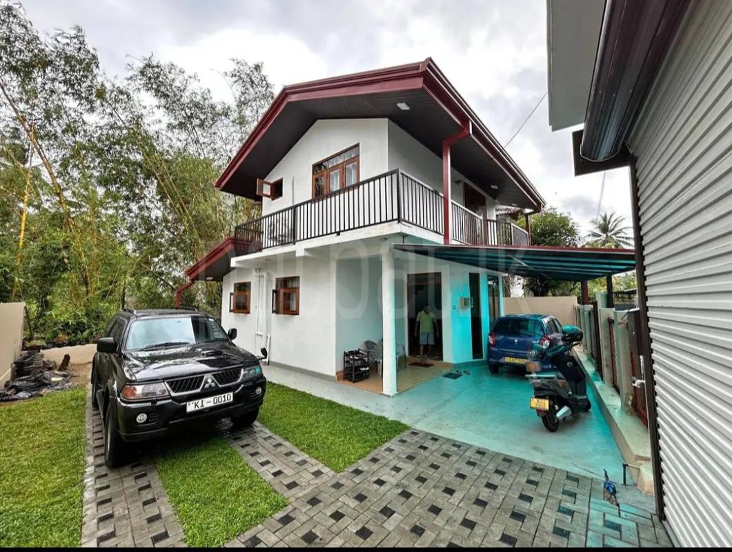 House for Sale in Kaduwela