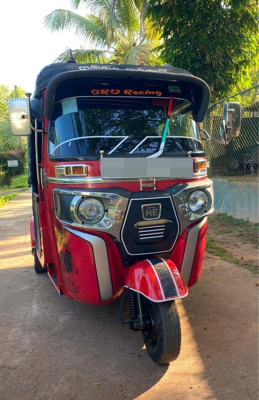 Bajaj Three Wheel 2015 - Used Three wheeler sale in Sri Lanka - patpat.lk