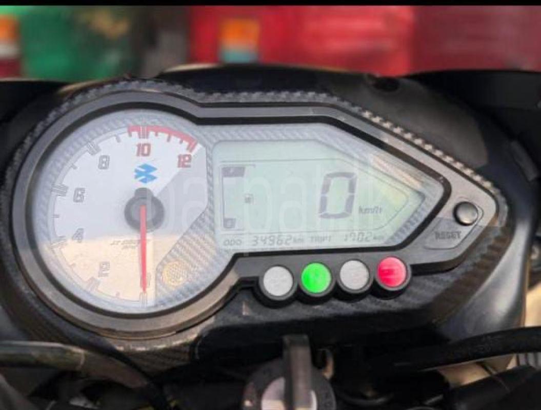 Advertisement image 4