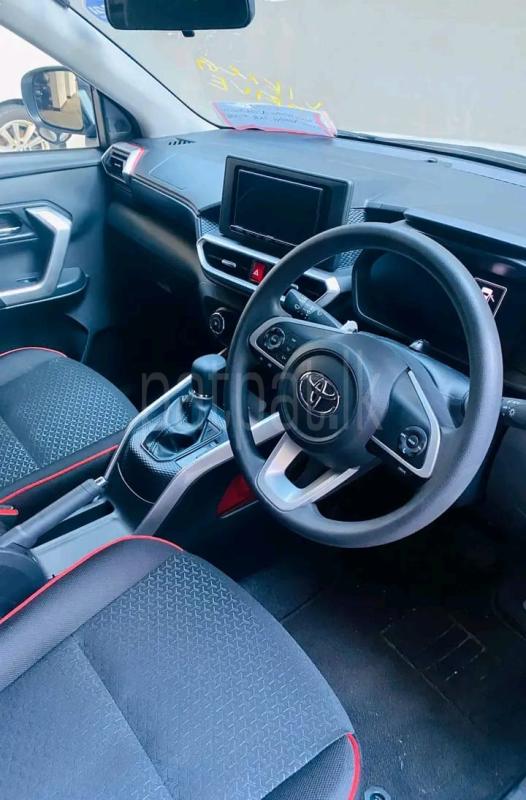 Advertisement image 1