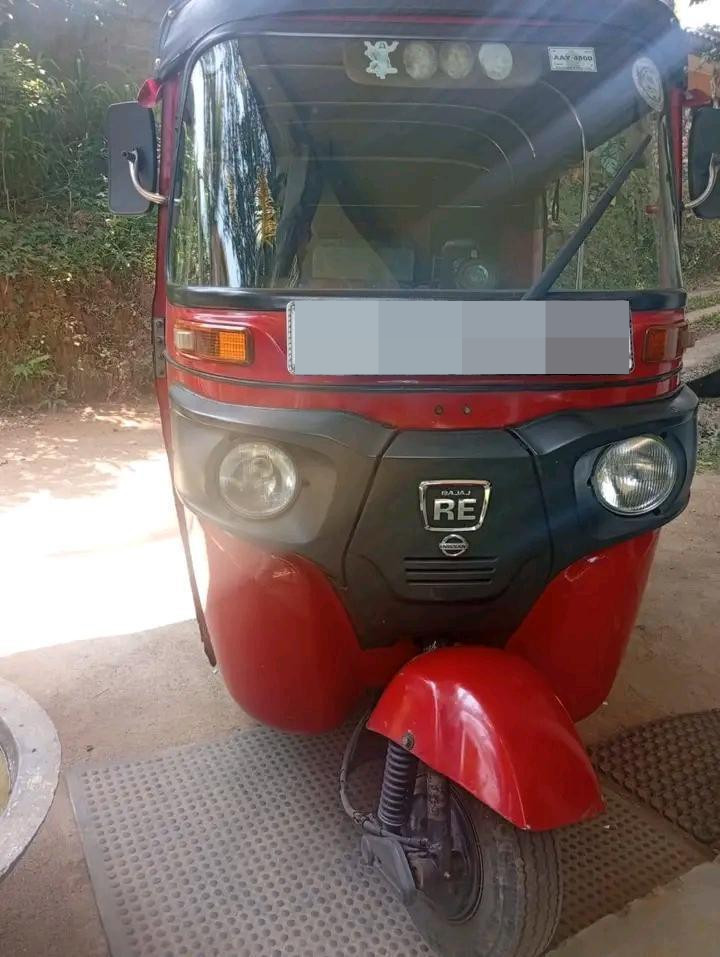 Bajaj Three Wheel 2015 - Used Three wheeler sale in Sri Lanka - patpat.lk