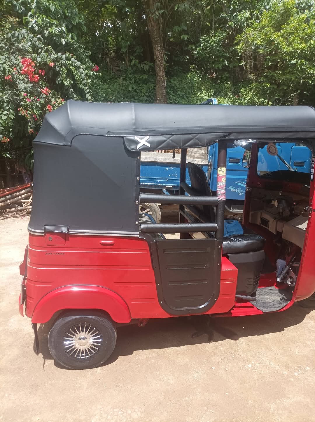 Bajaj Three Wheel 2016 - භාවිතා කරන ලද ත්‍රිරෝද රථය sale in Sri Lanka - patpat.lk