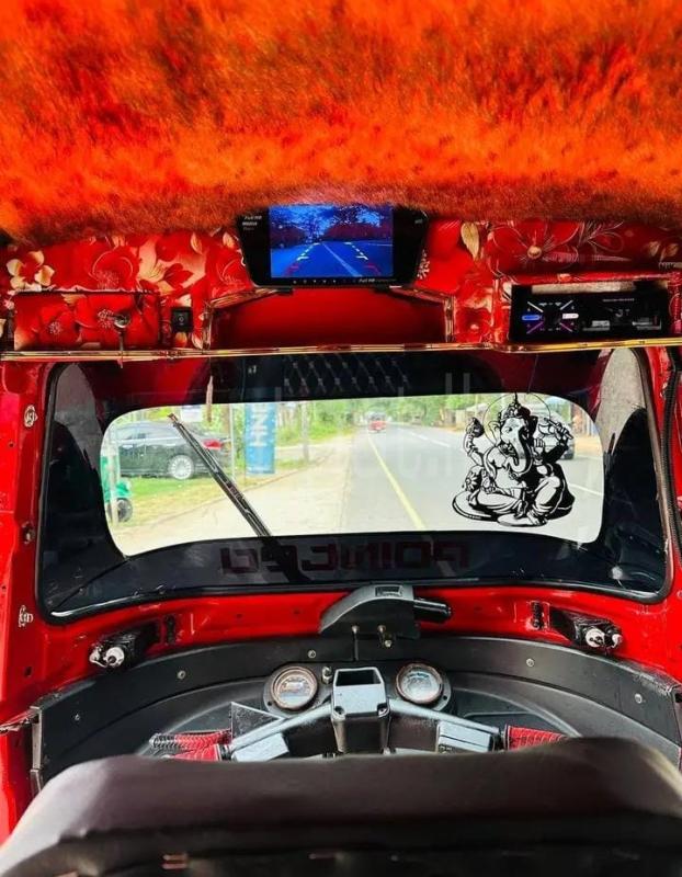 Advertisement image 6