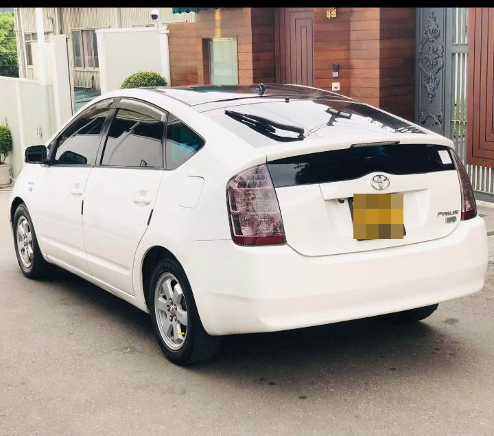 Toyota Prius 2008 - பயன்படுத்தப்பட்டது கார் sale in Sri Lanka - patpat.lk