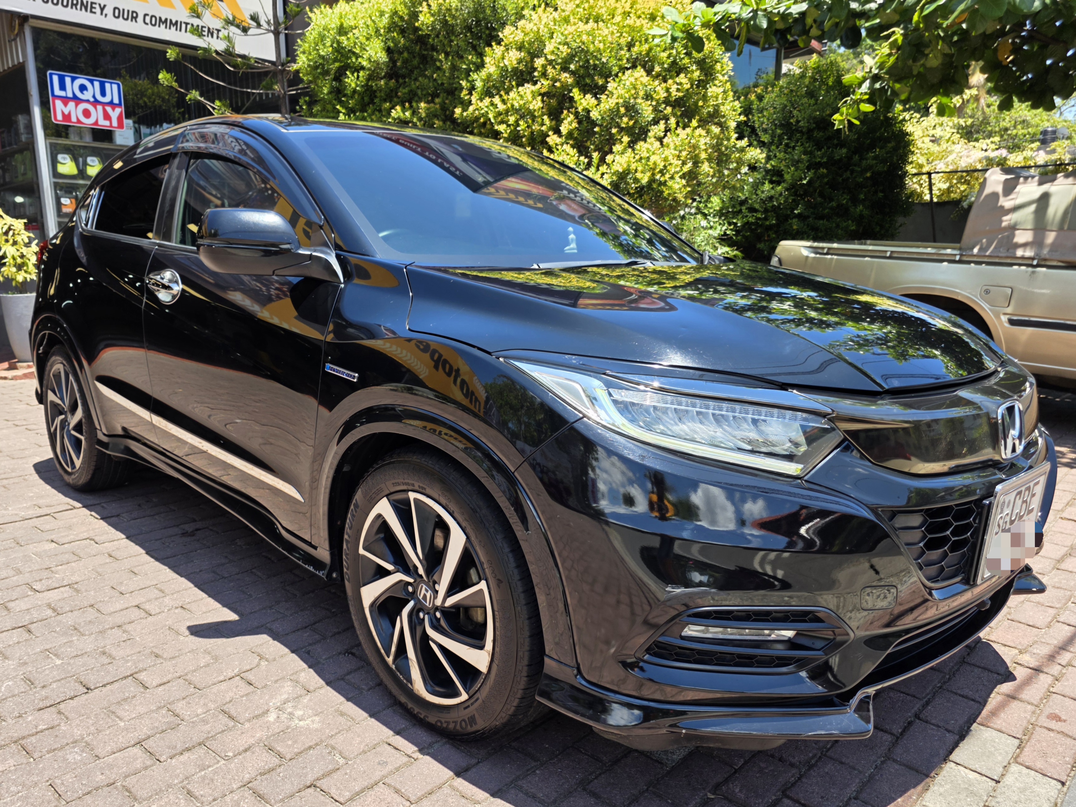 Honda Vezel 2018 - Used SUV sale in Sri Lanka - patpat.lk