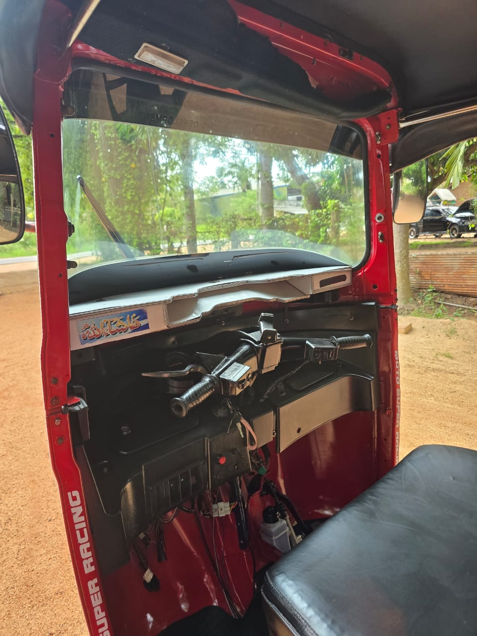 Bajaj Three Wheel 2015 - Used Three wheeler sale in Sri Lanka - patpat.lk