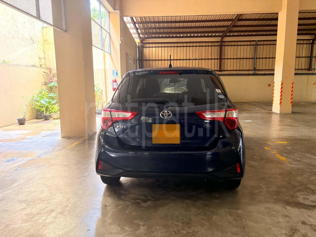 Toyota Vitz 2018 - பயன்படுத்தப்பட்டது கார் sale in Sri Lanka - patpat.lk