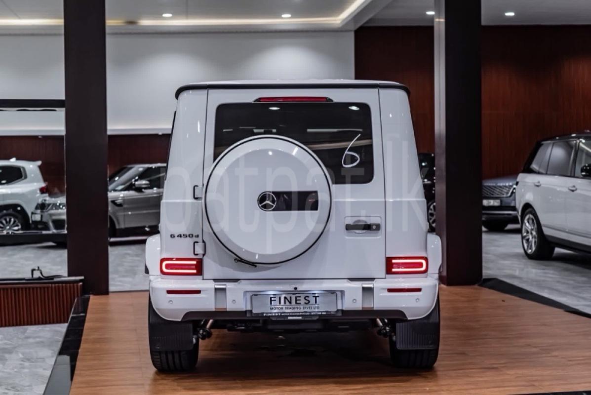 Advertisement image 3