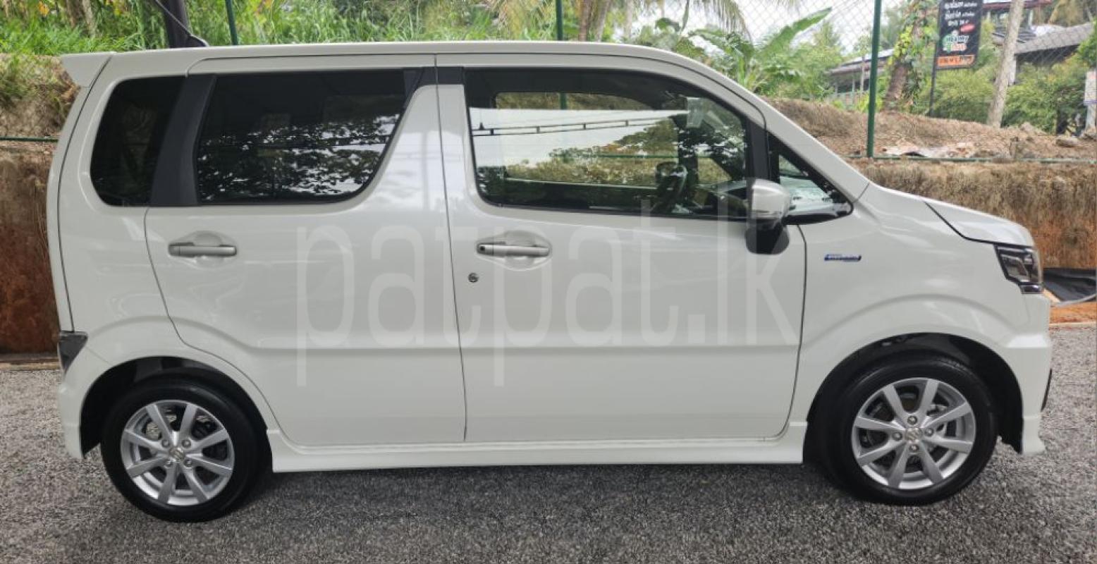 Advertisement image 3