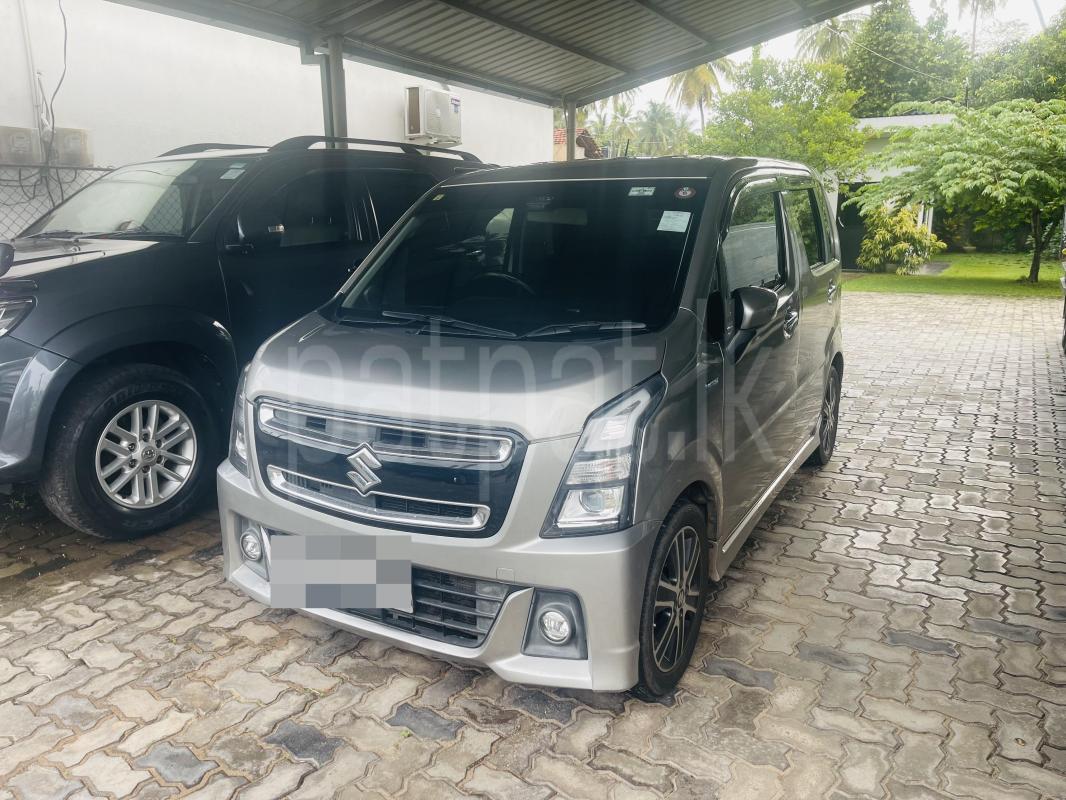 Suzuki Wagon R 2017 - மறுசீரமைக்கப்பட்டது கார் sale in Sri Lanka - patpat.lk