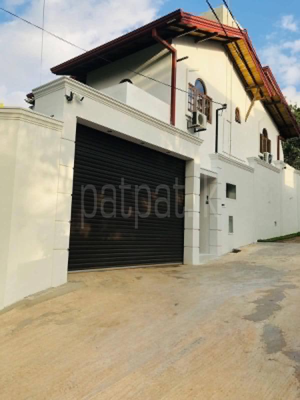 listing-image