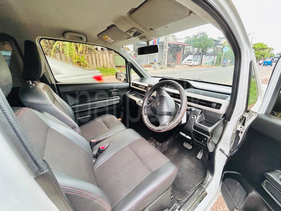 Suzuki Wagon R 2018 - பயன்படுத்தப்பட்டது கார் sale in Sri Lanka - patpat.lk