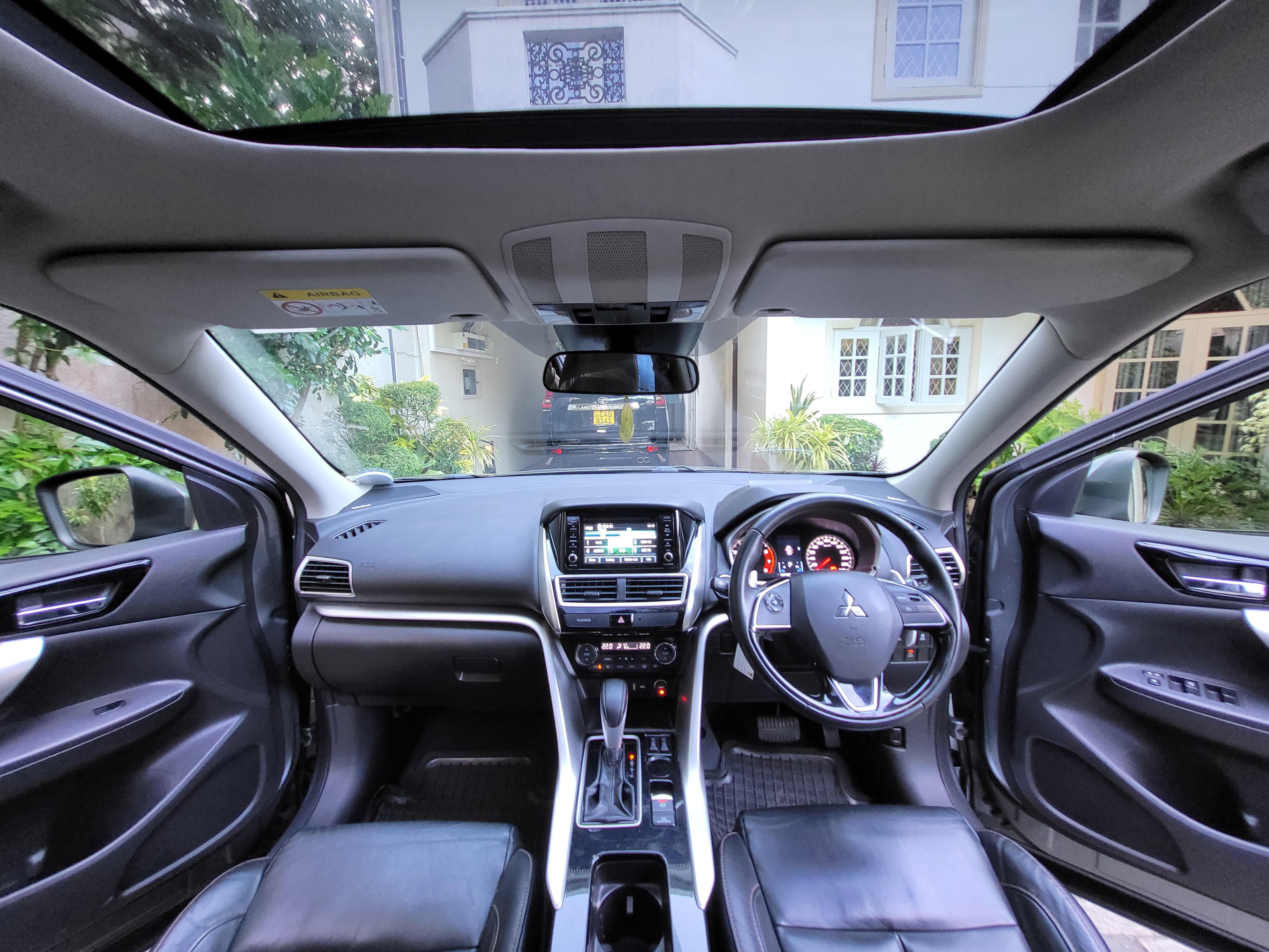 Mitsubishi Eclipse 2018 - Used SUV sale in Sri Lanka - patpat.lk