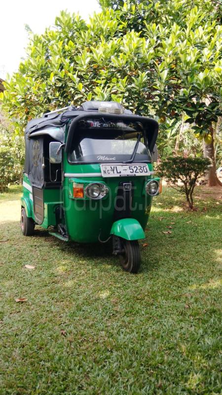Bajaj 4 stroke 2011 - භාවිතා කරන ලද ත්‍රිරෝද රථය sale in Sri Lanka - patpat.lk