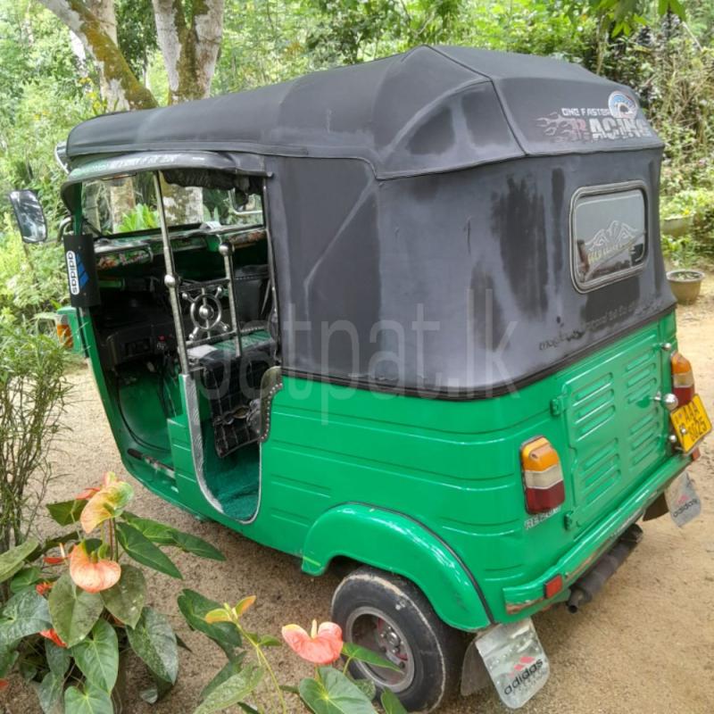 Bajaj Three Wheel 2012 - Used Three wheeler sale in Sri Lanka - patpat.lk
