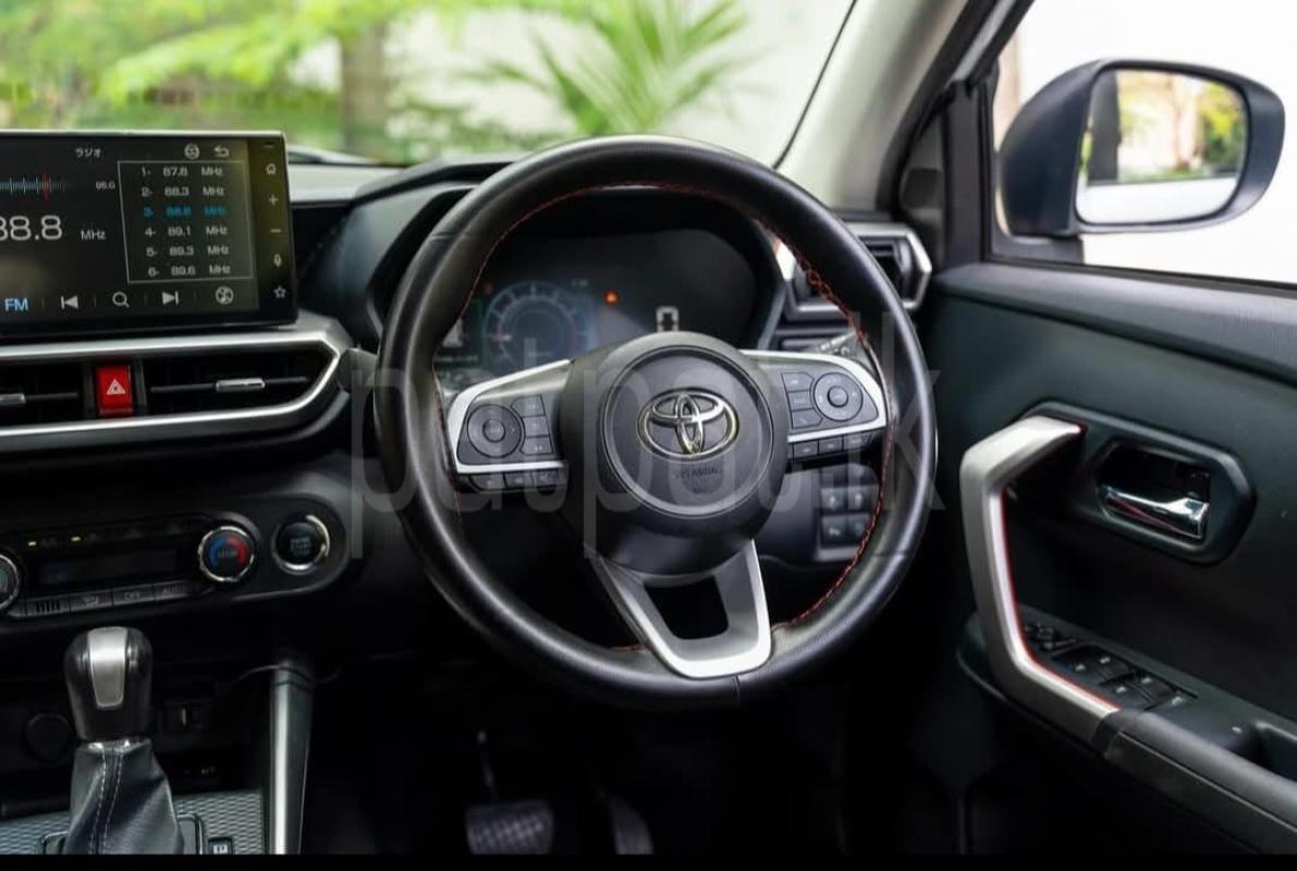 Advertisement image 3