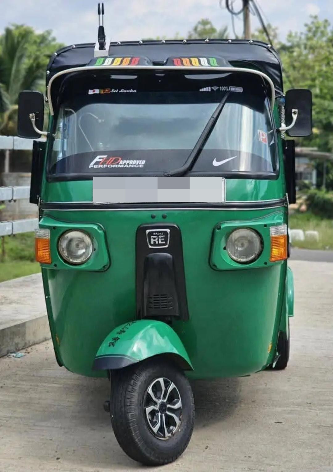 Bajaj Three Wheel 2013 - Used Three wheeler sale in Sri Lanka - patpat.lk
