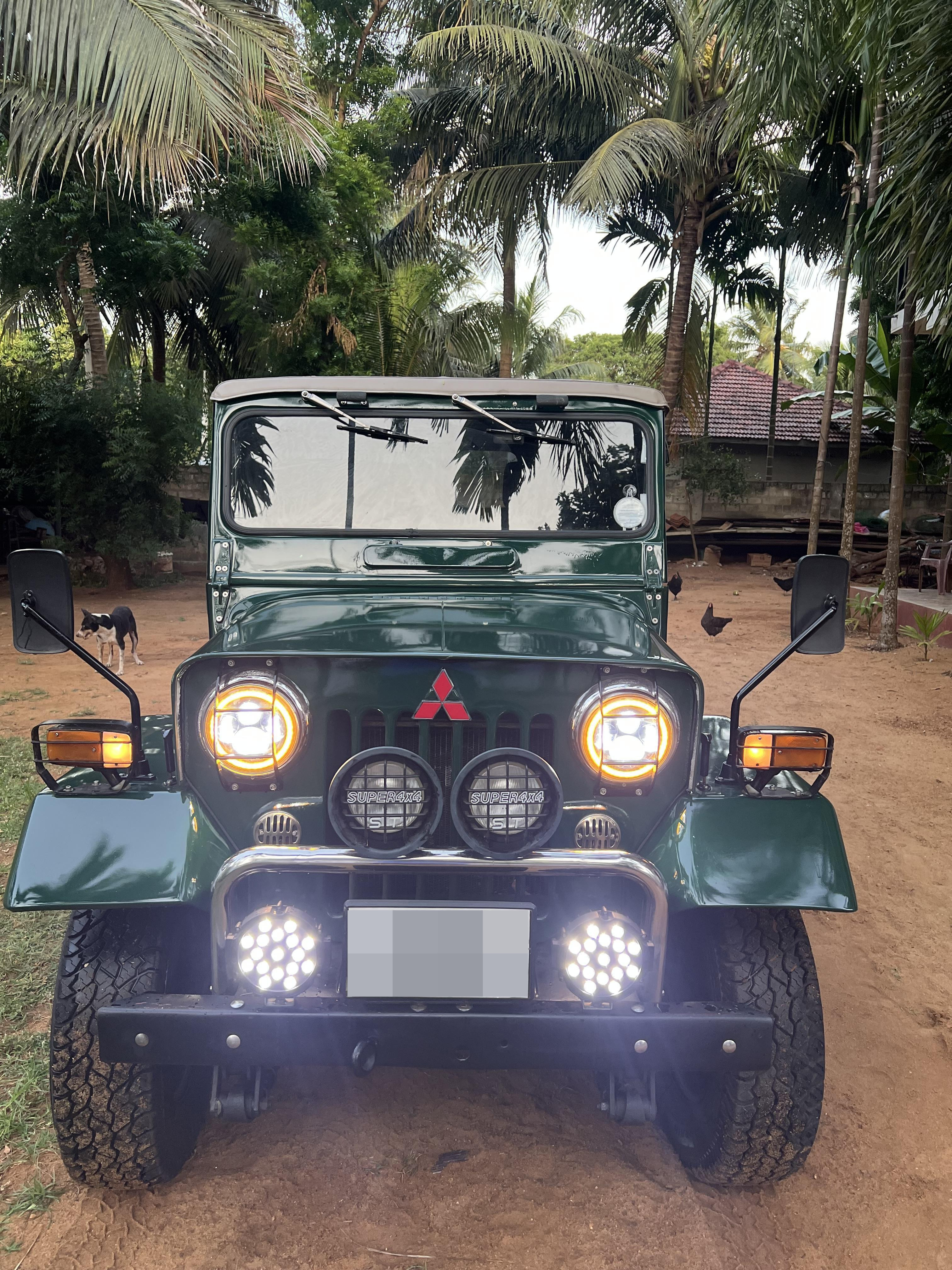 Mitsubishi 4DR5 1979 - Reconditioned SUV sale in Sri Lanka - patpat.lk
